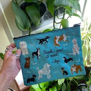 🐾 NWT Blue Q Bags Dog Lover's Pouch People I want to meet zip bag